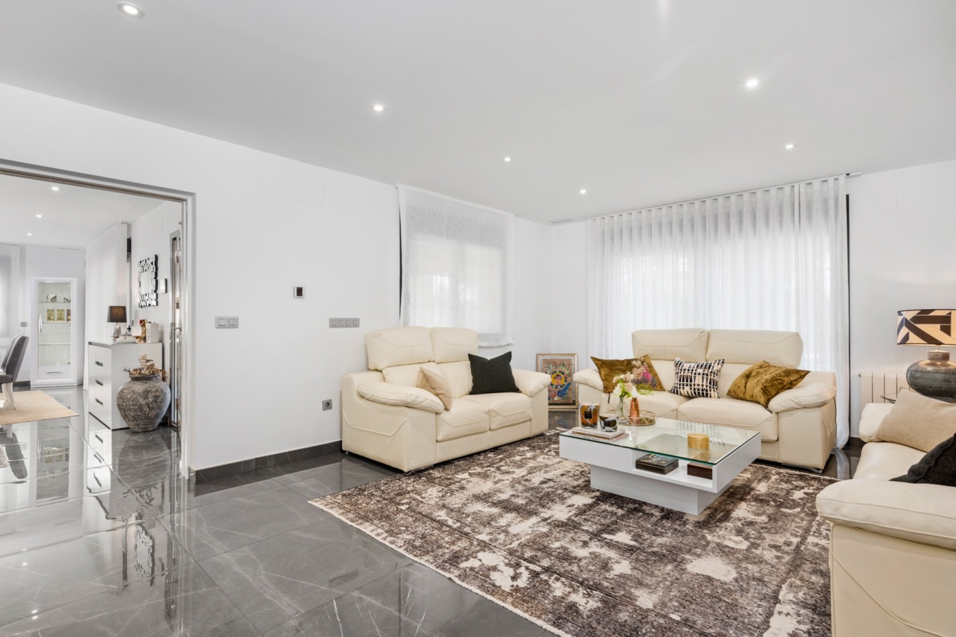 Herverkoop - Villa - San Juan Alicante - Frank Espinós