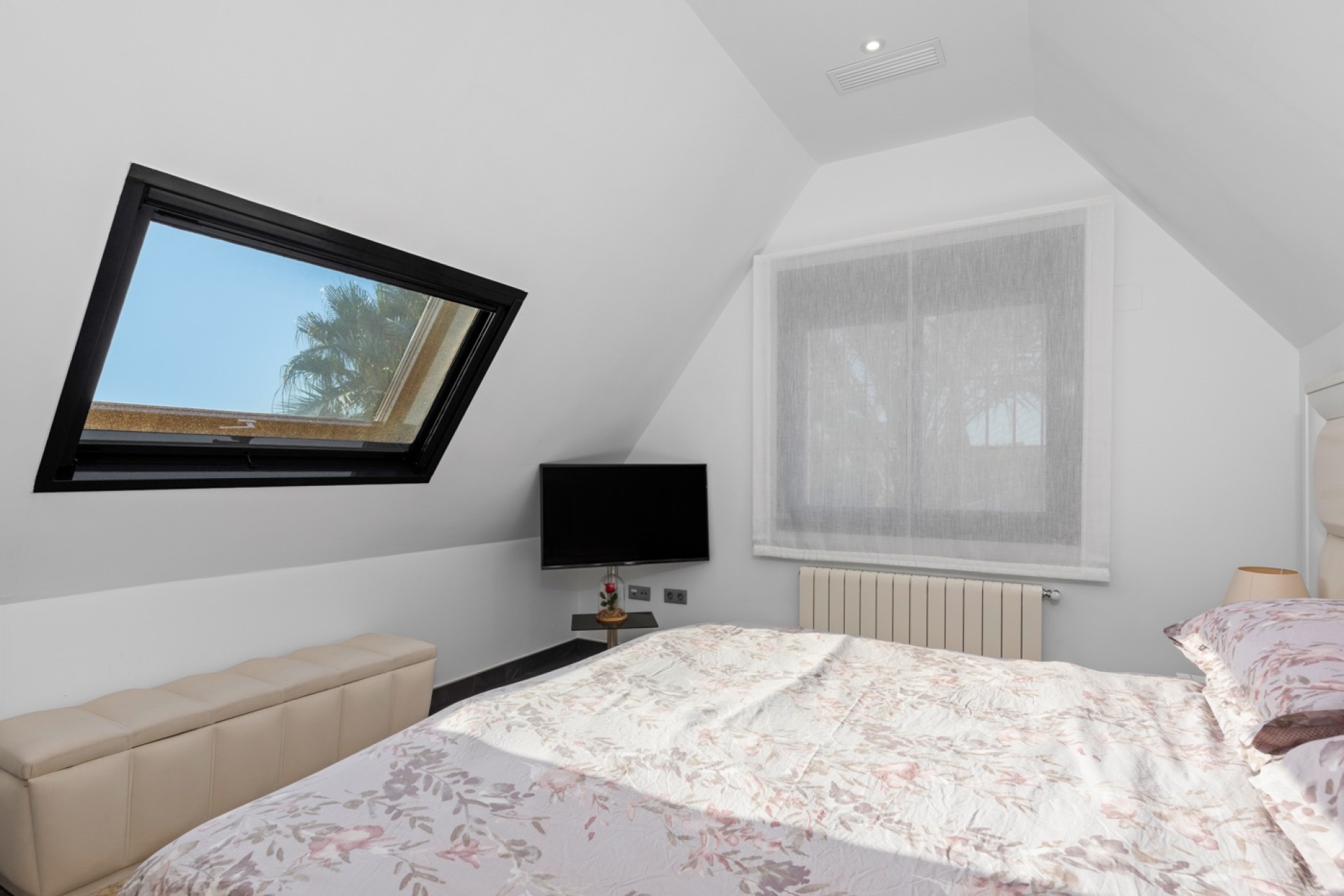 Herverkoop - Villa - San Juan Alicante - Frank Espinós