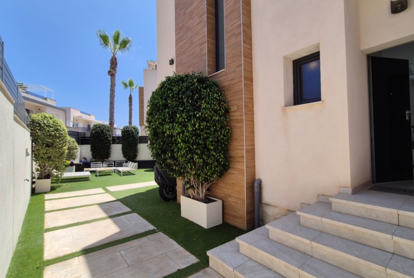Herverkoop - Villa - Torrevieja - Costa Blanca Sur