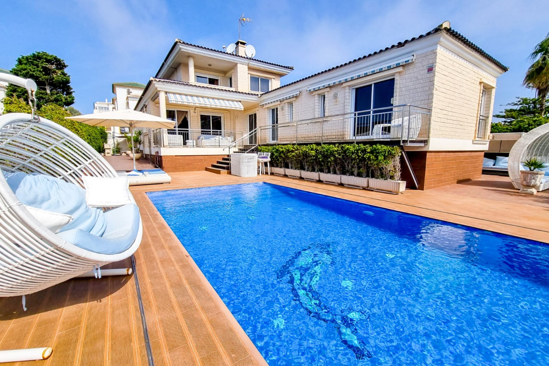 Herverkoop - Villa - Torrevieja - La Mata