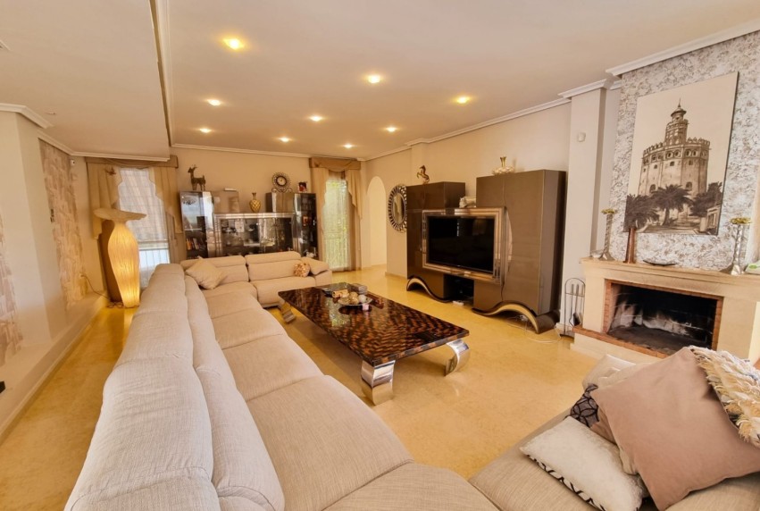 Herverkoop - Villa - Torrevieja - La Mata