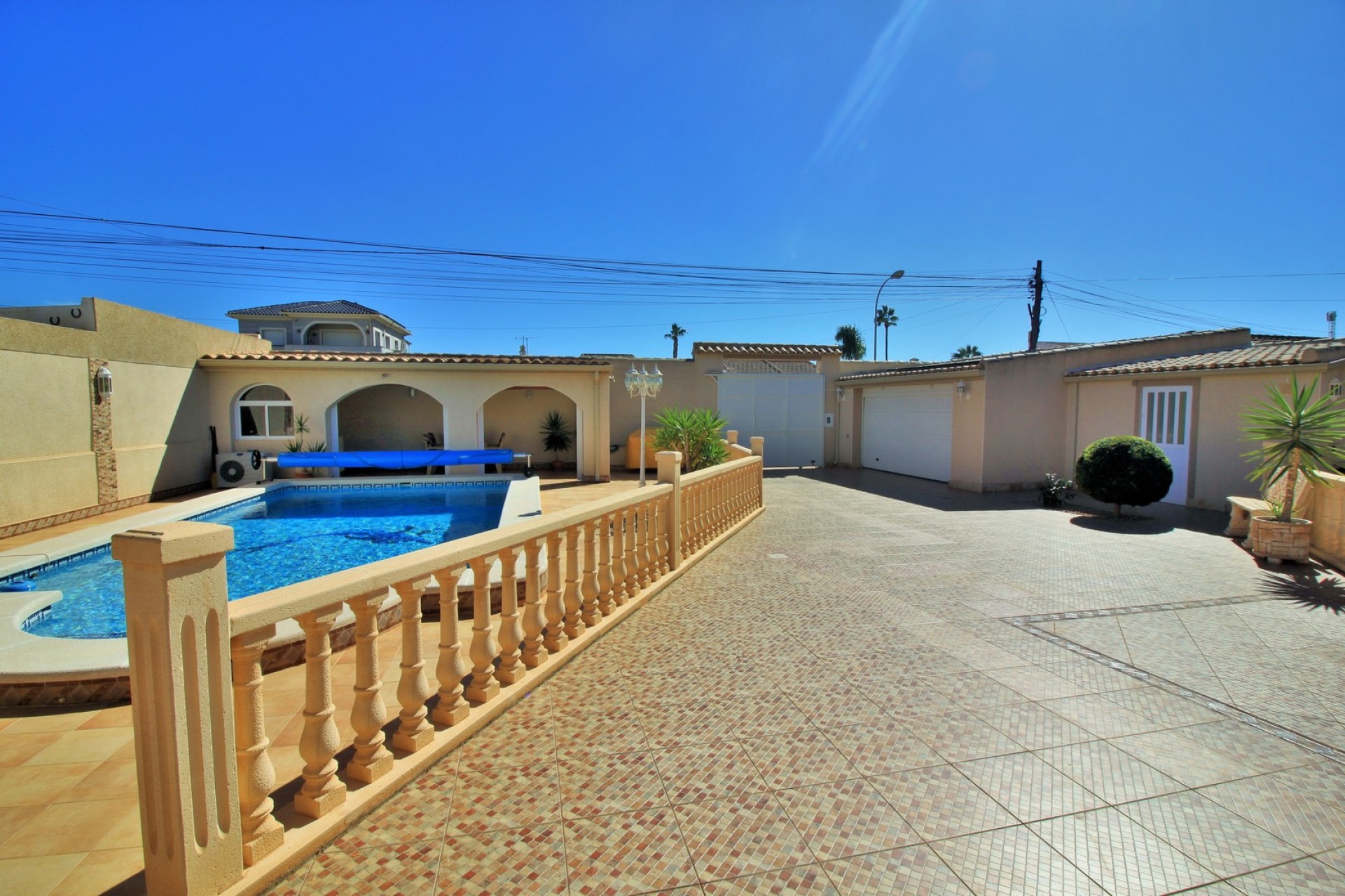 Herverkoop - Villa - Torrevieja - La Siesta