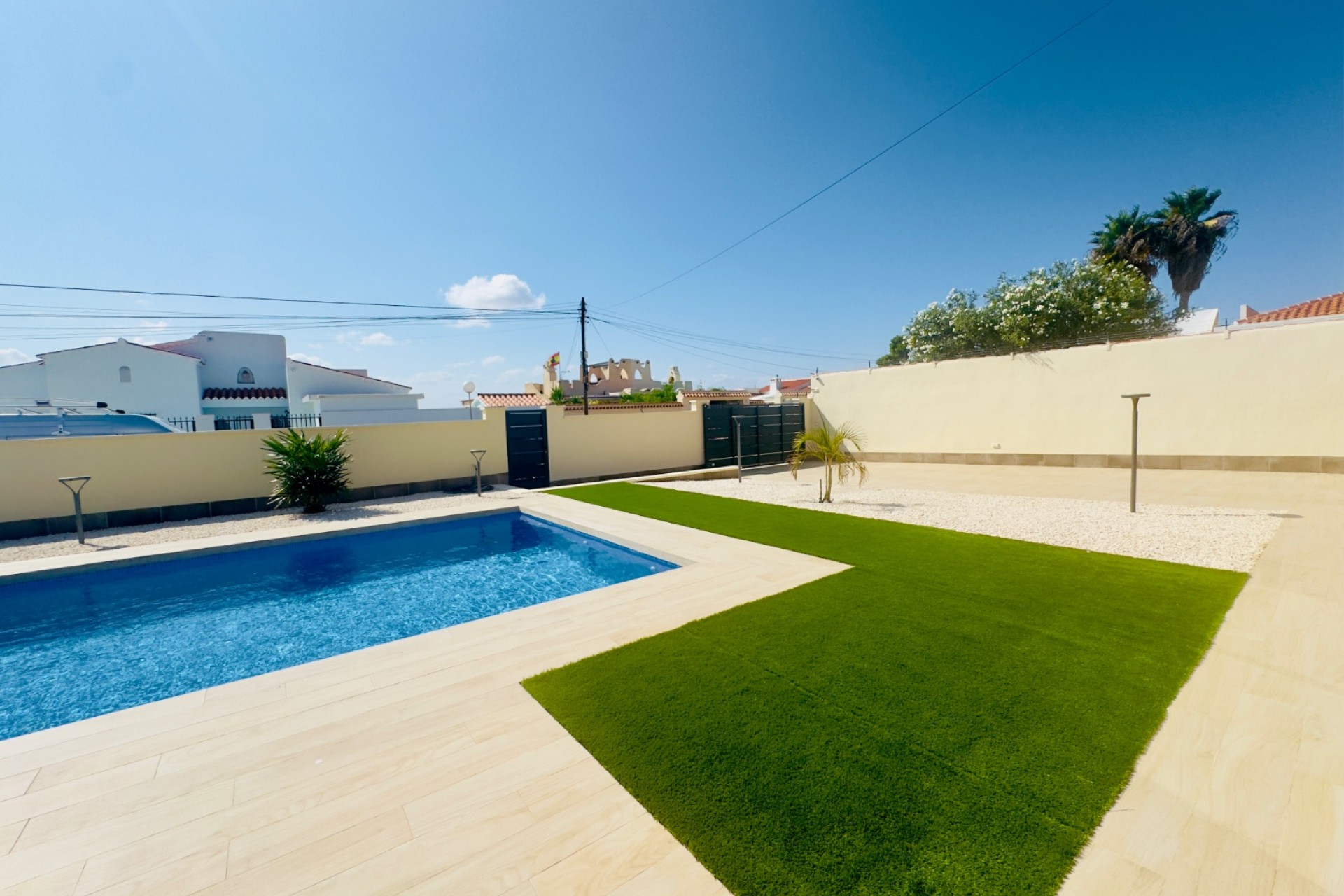 Herverkoop - Villa - Torrevieja - La Siesta