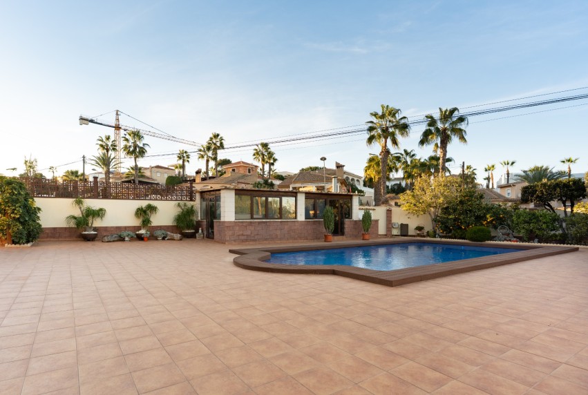 Herverkoop - Villa - Torrevieja - Los Balcones