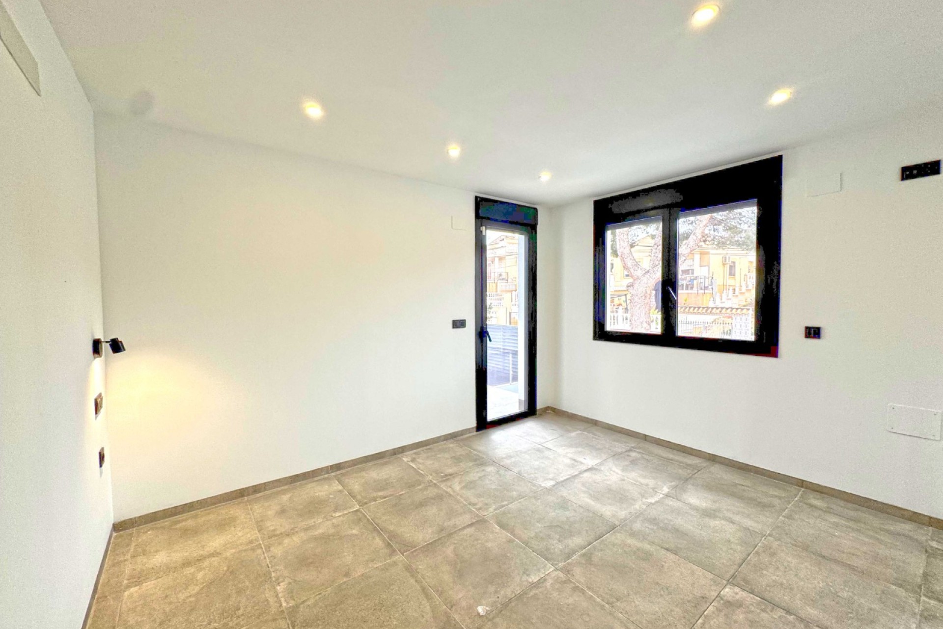 Herverkoop - Villa - Torrevieja - Los Balcones