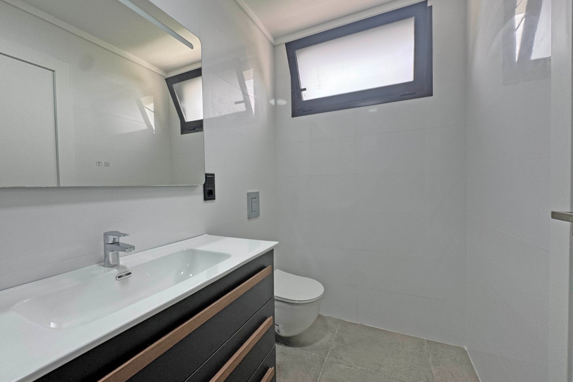 Herverkoop - Villa - Torrevieja - Los Balcones