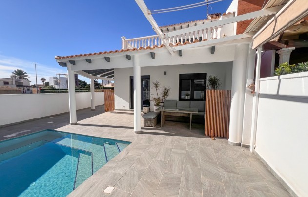 Huis - Herverkoop - Orihuela Costa - MM-79442