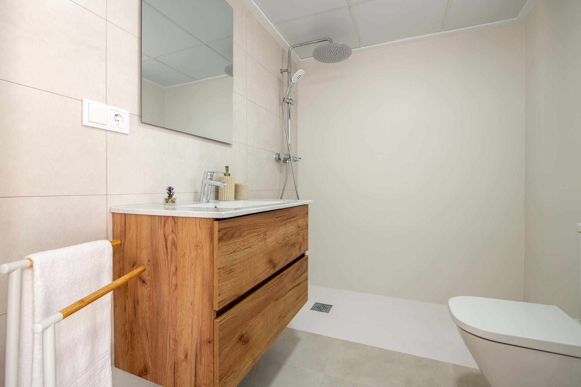 Nouvelle construction - Apartment - Cox - San Fernando