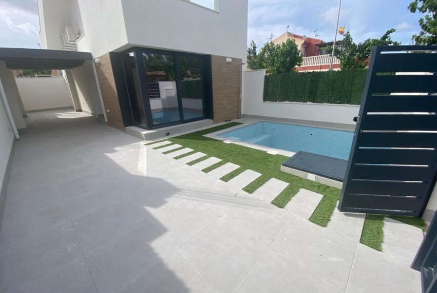 Obra nueva - Villa - Los Alcazares - La Concha