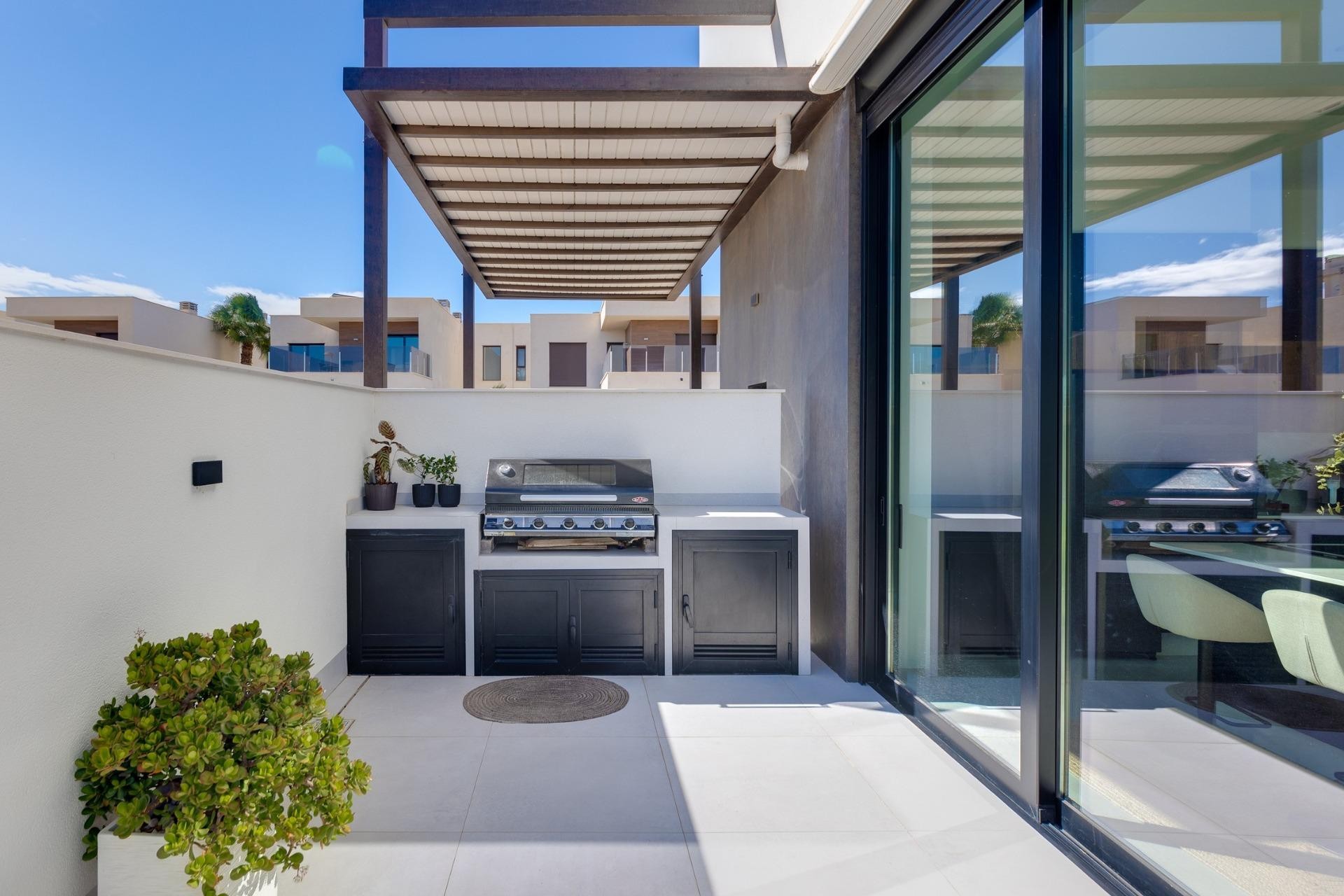 Obra nueva - Villa - Pilar de la Horadada - Roda Golf