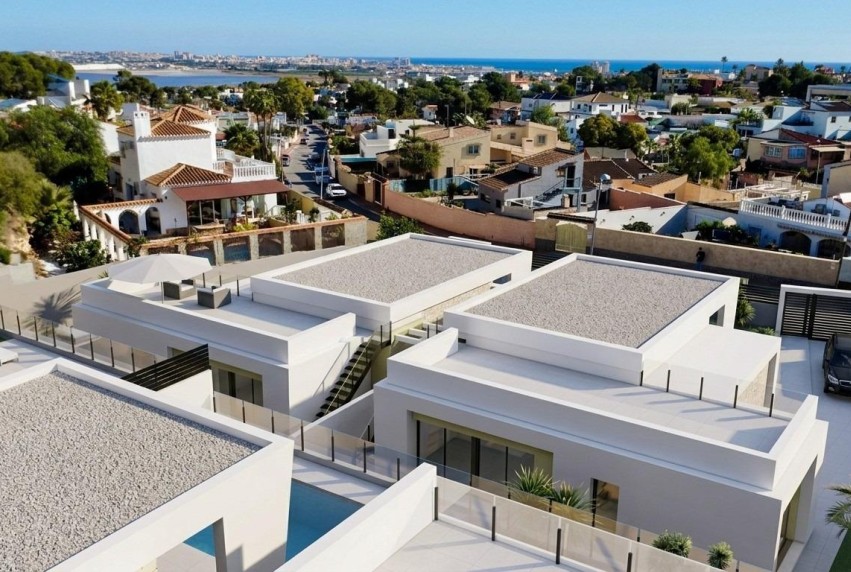 Obra nueva - Villa - Torrevieja - Los Balcones