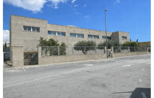 Others - Reventa - Nucia (la) - Nucia (la)