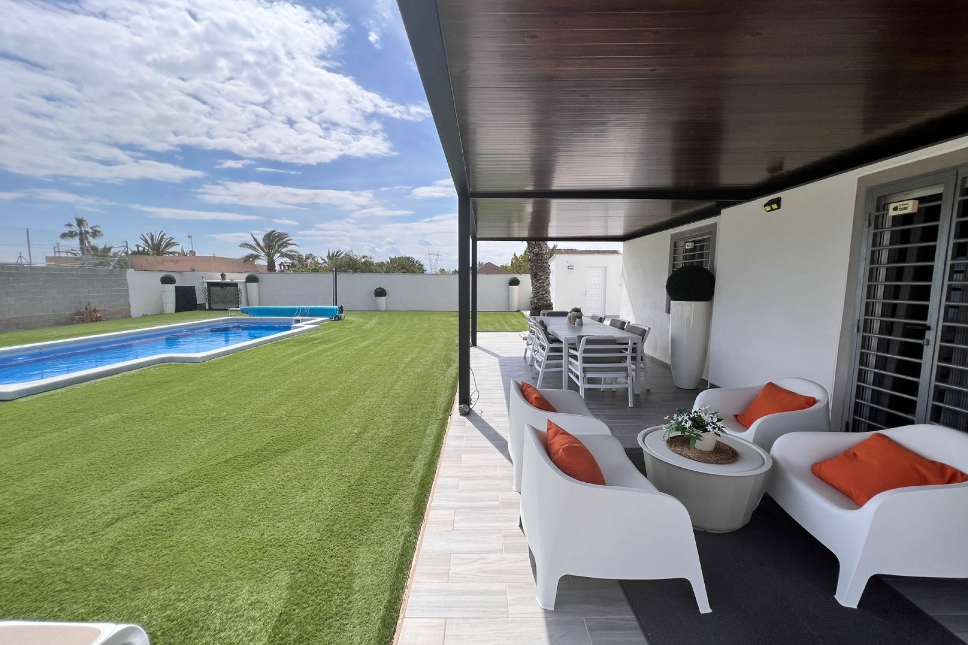 Resale - 5. Finca / Country Property - Elche - La Marina
