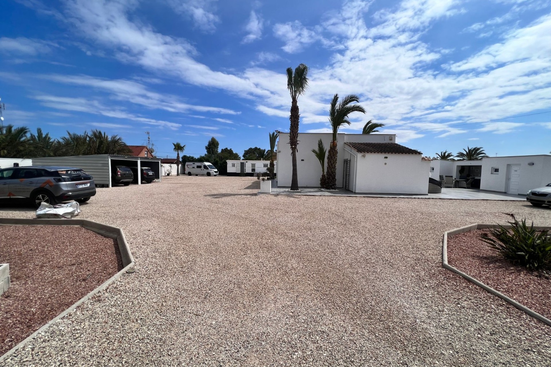 Resale - 5. Finca / Country Property - Elche - La Marina