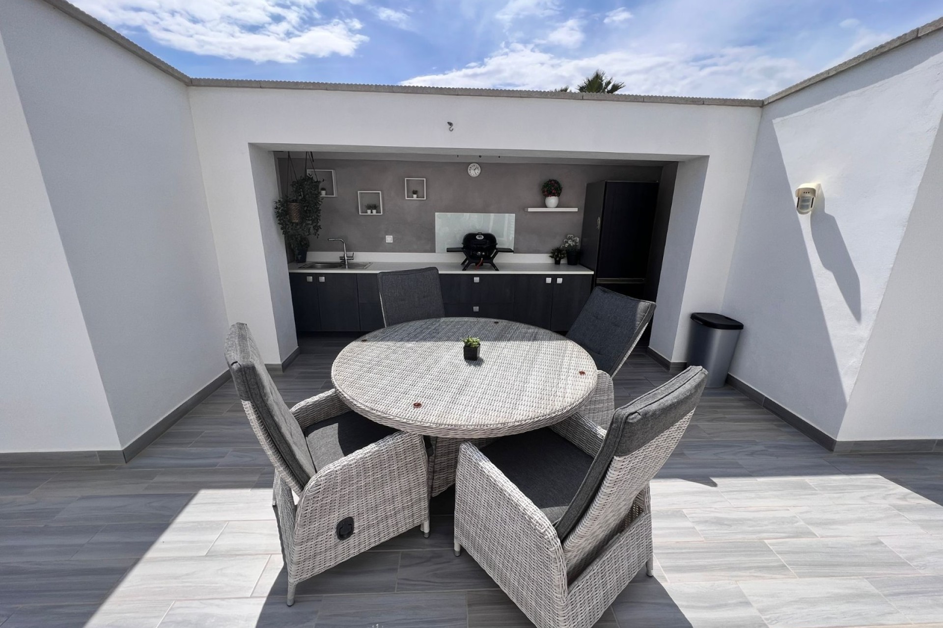 Resale - 5. Finca / Country Property - Elche - La Marina