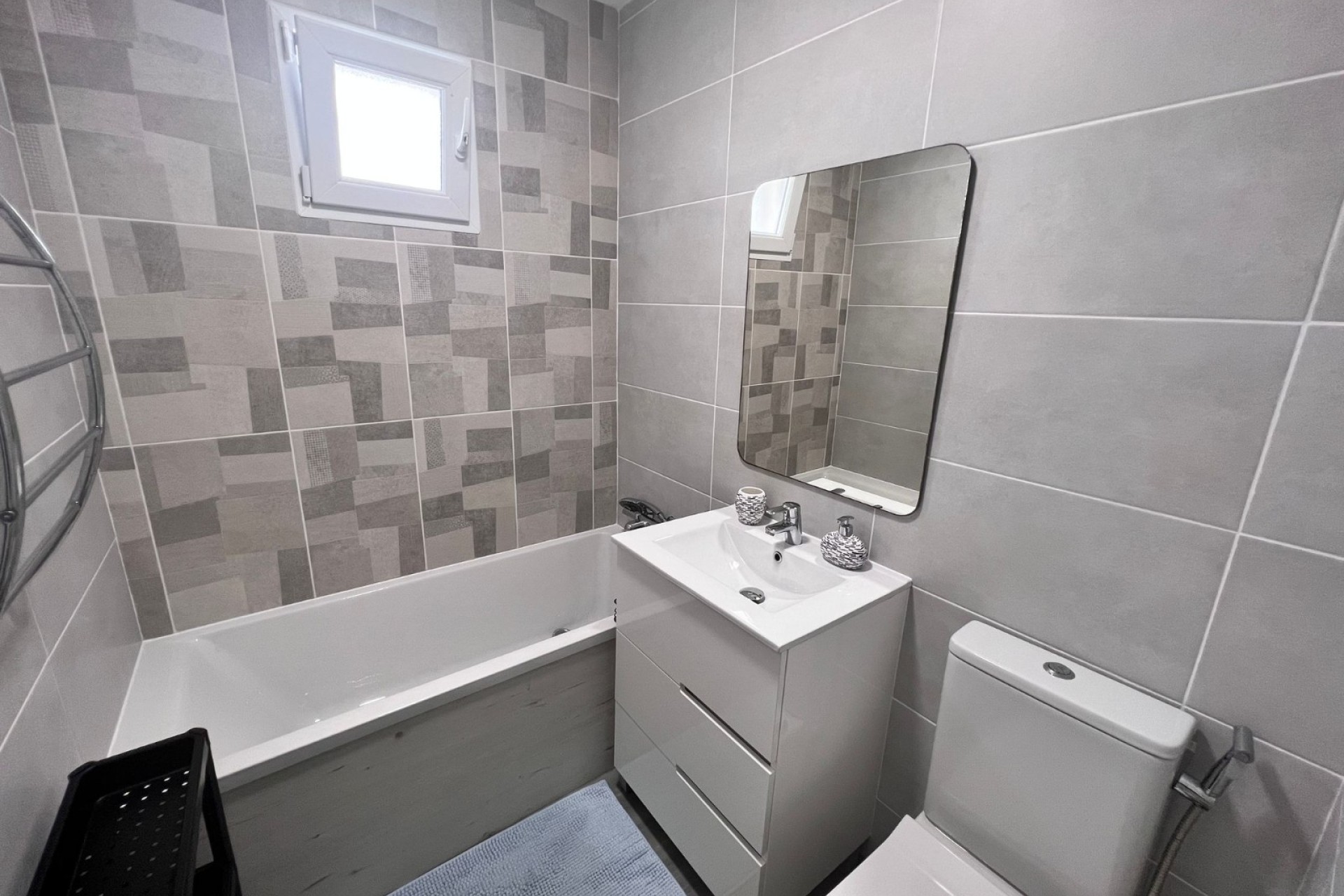 Resale - 5. Finca / Country Property - Elche - La Marina