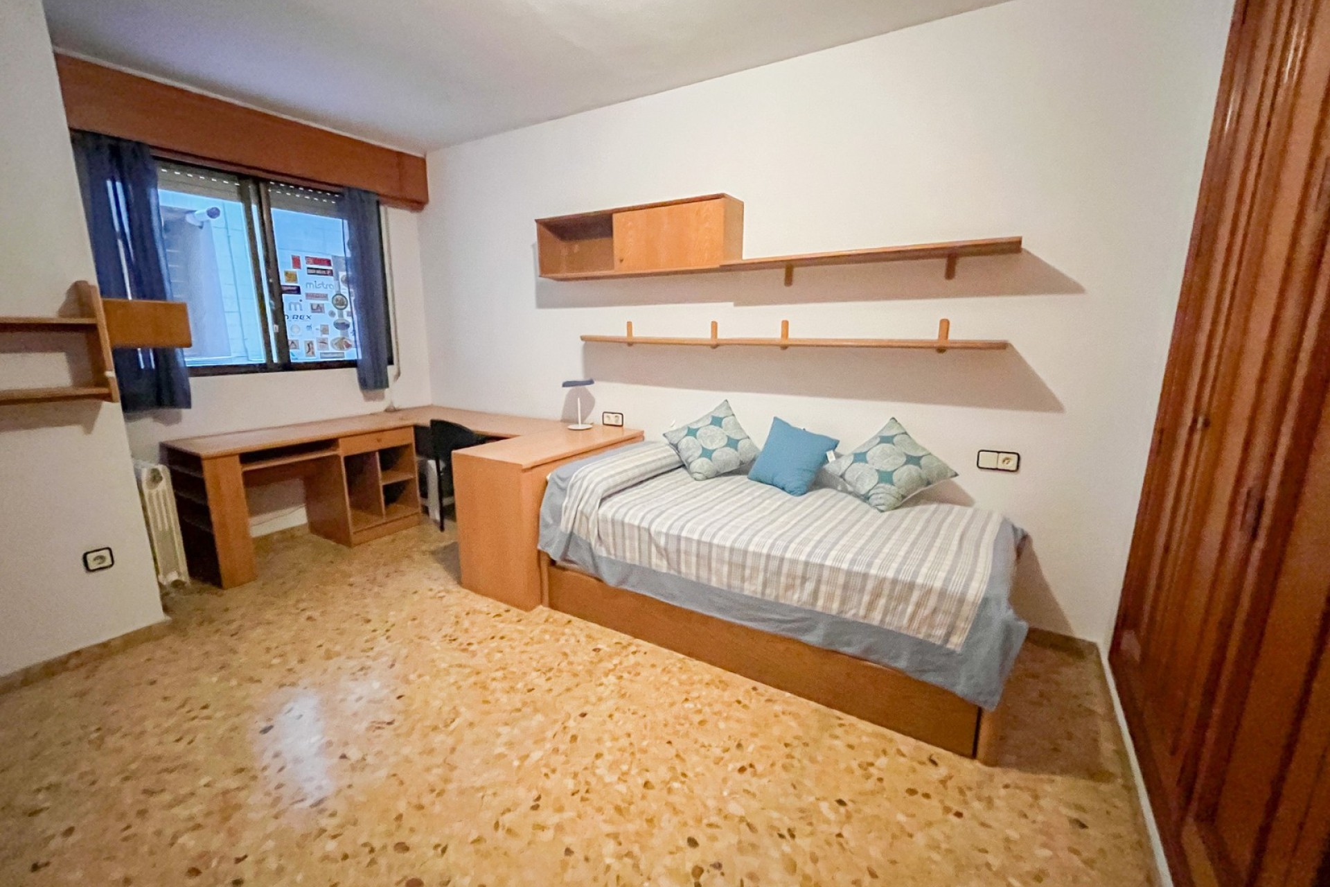 Resale - Apartment - Alicante - Center