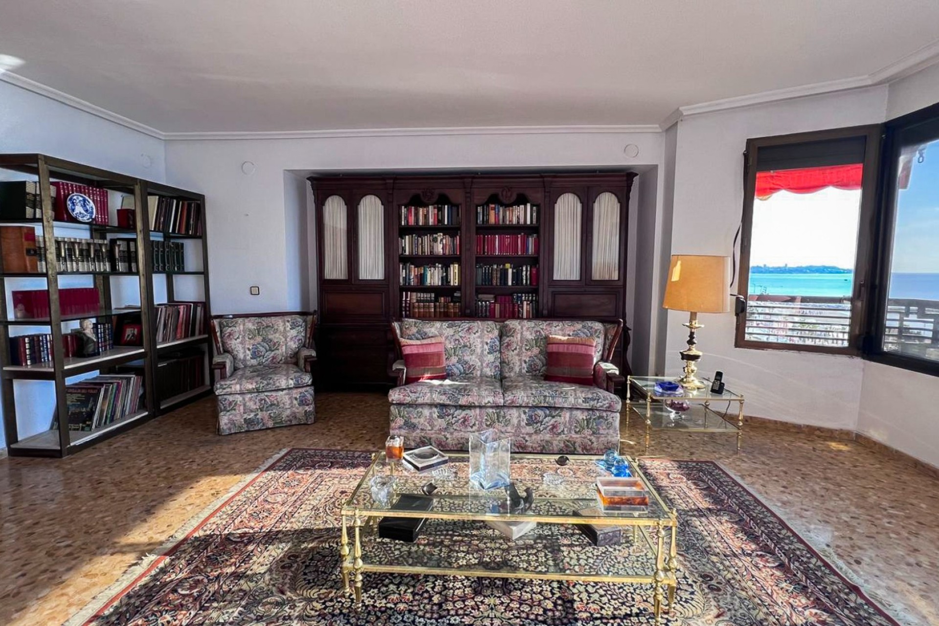 Resale - Apartment - Alicante - Center