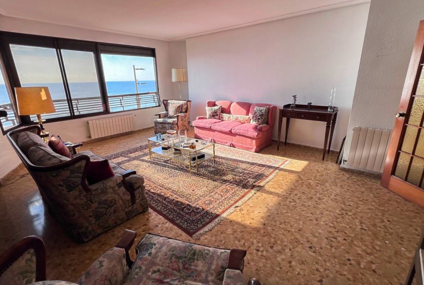 Resale - Apartment - Alicante - Center