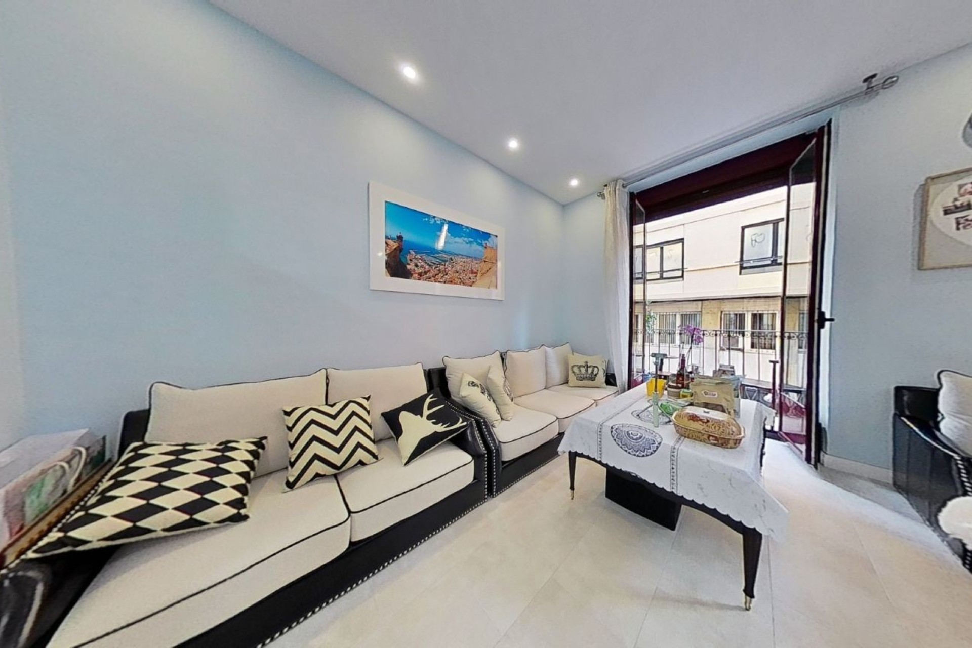 Resale - Apartment - Alicante - Center