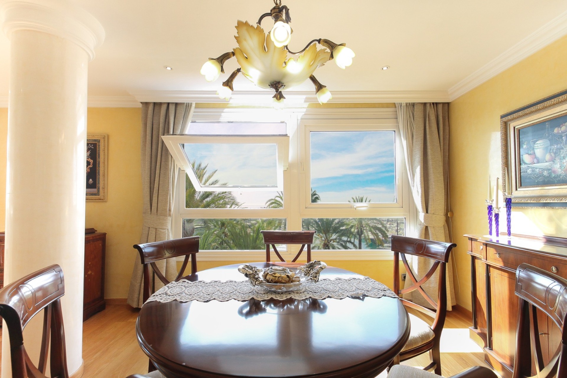 Resale - Apartment - Alicante - - Centro  -