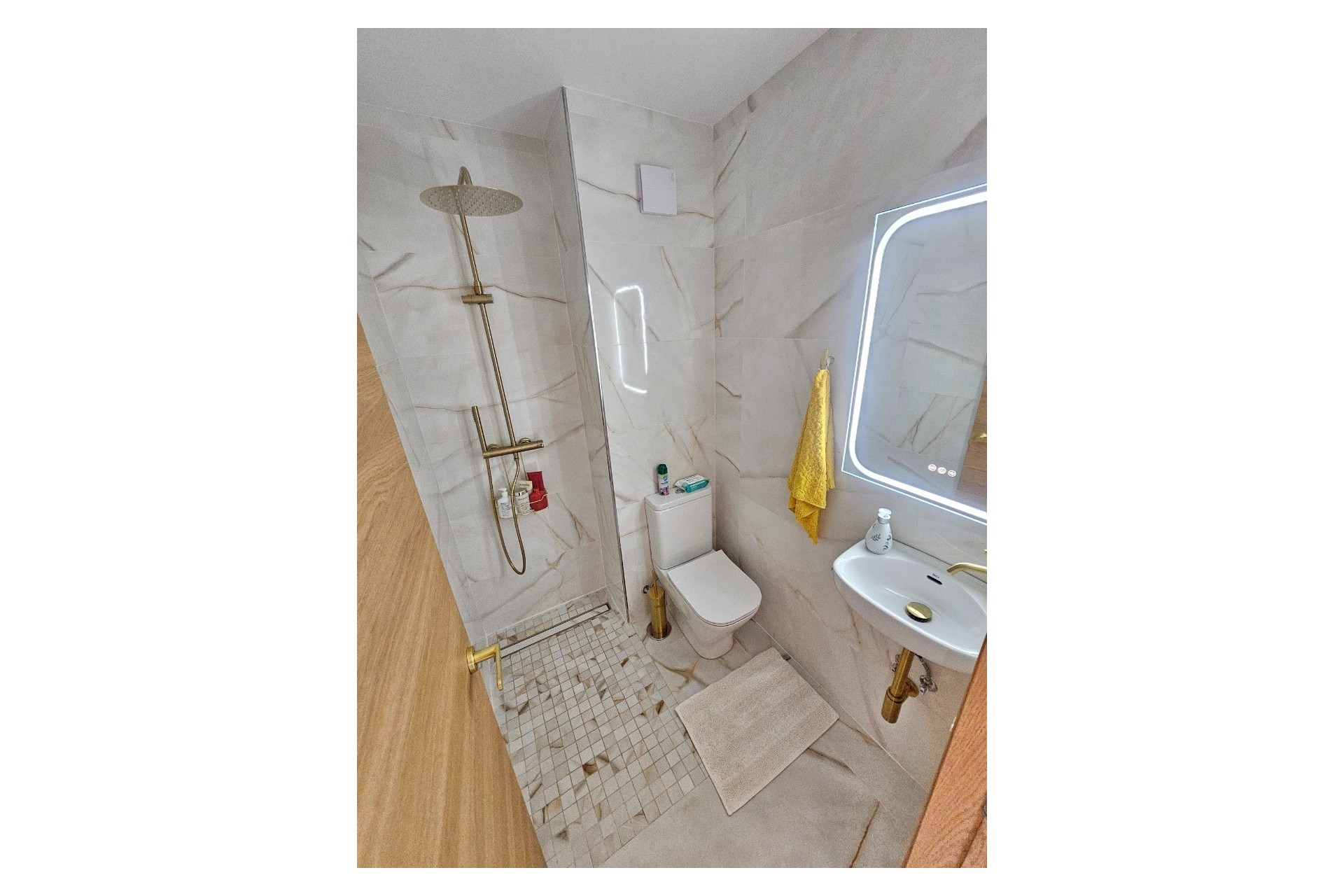 Resale - Apartment - Altea