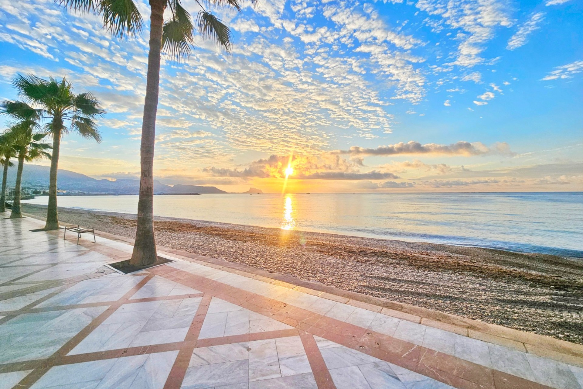 Resale - Apartment - Altea