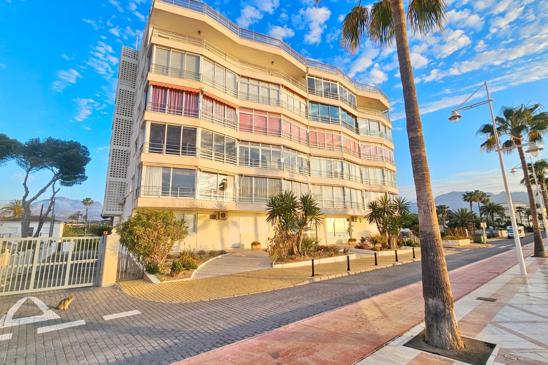 Resale - Apartment - Altea