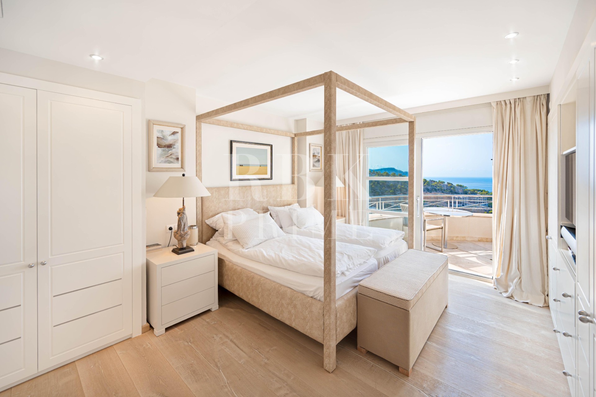 Resale - Apartment - Andratx