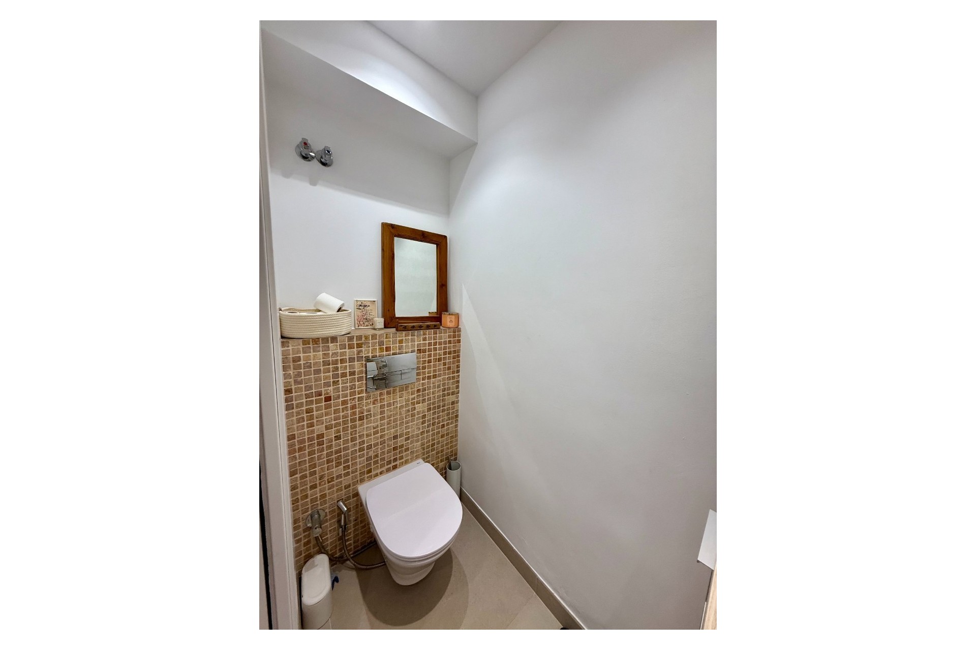 Resale - Apartment - Benahavis - La Quinta