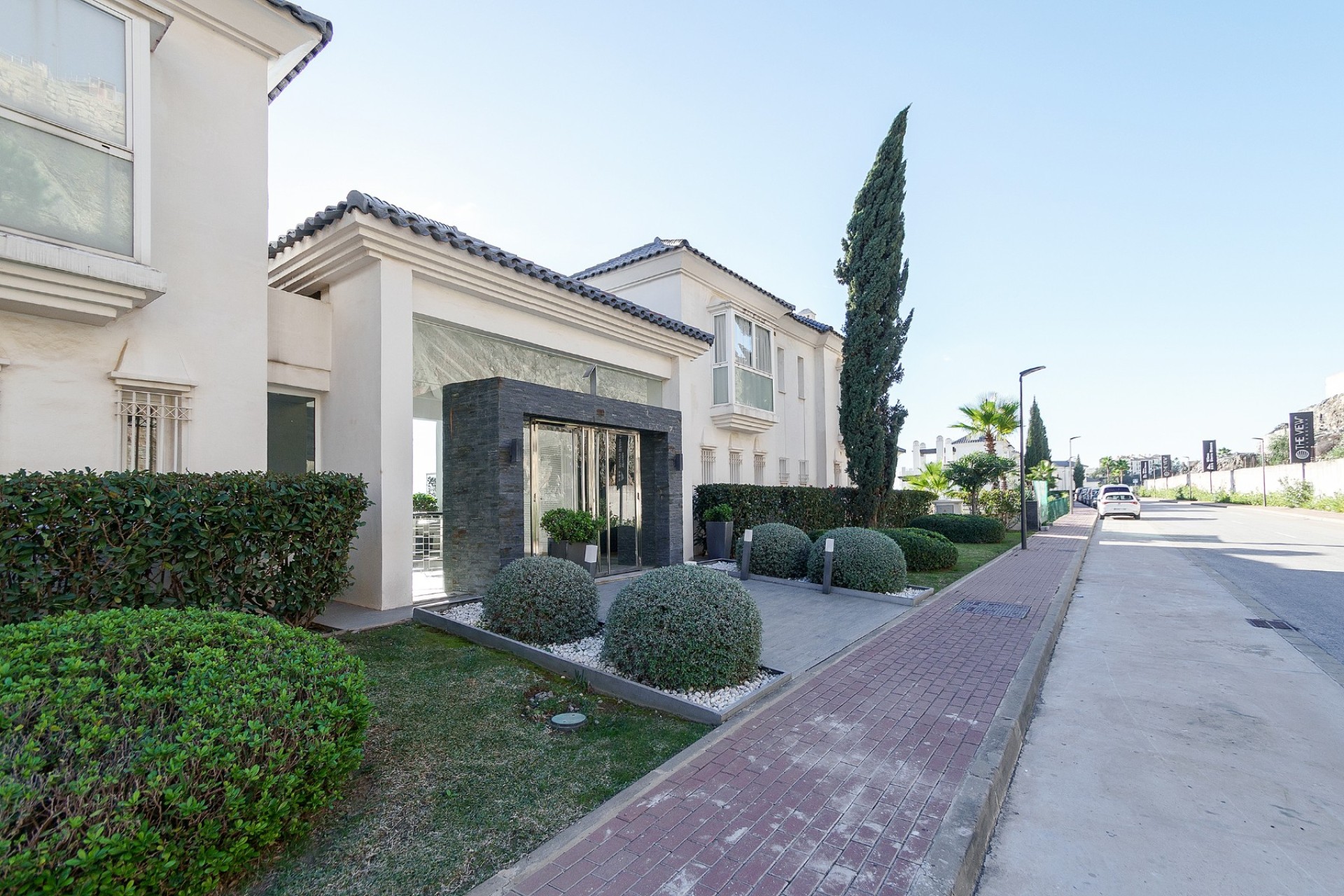 Resale - Apartment - Benahavis - La Quinta