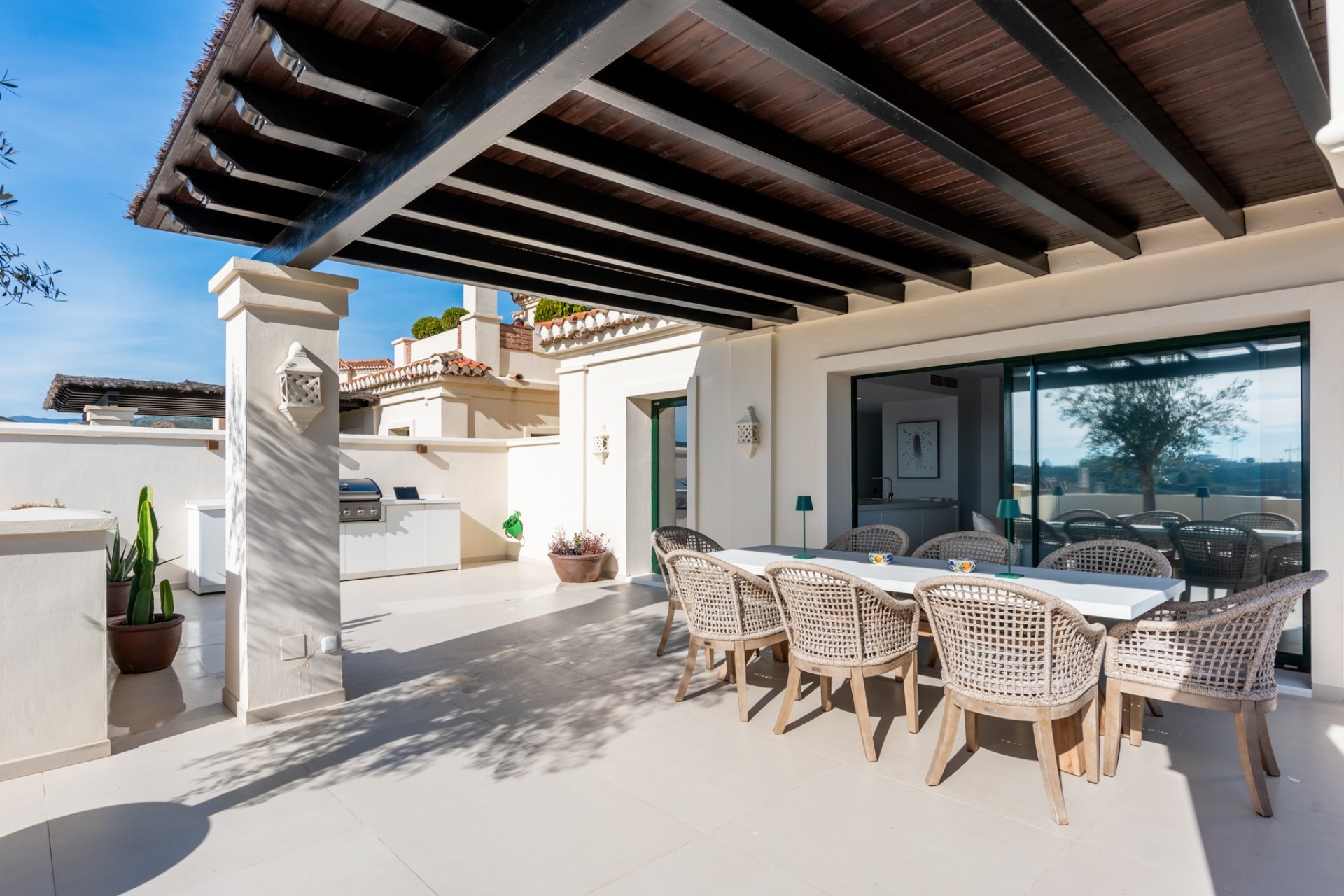 Resale - Apartment - Benahavis