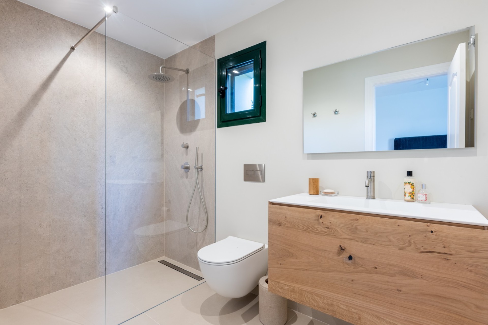 Resale - Apartment - Benahavis