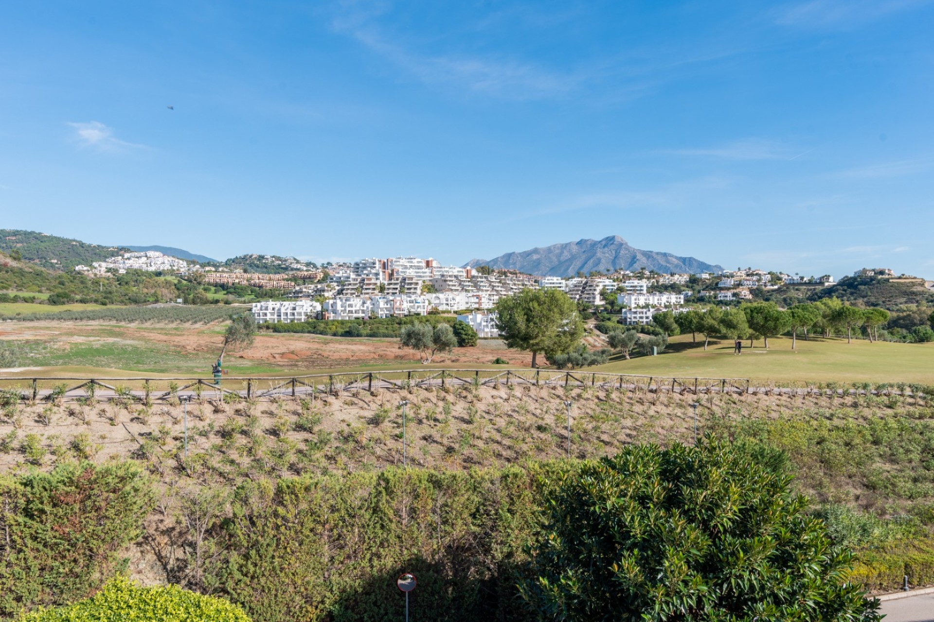 Resale - Apartment - Benahavis