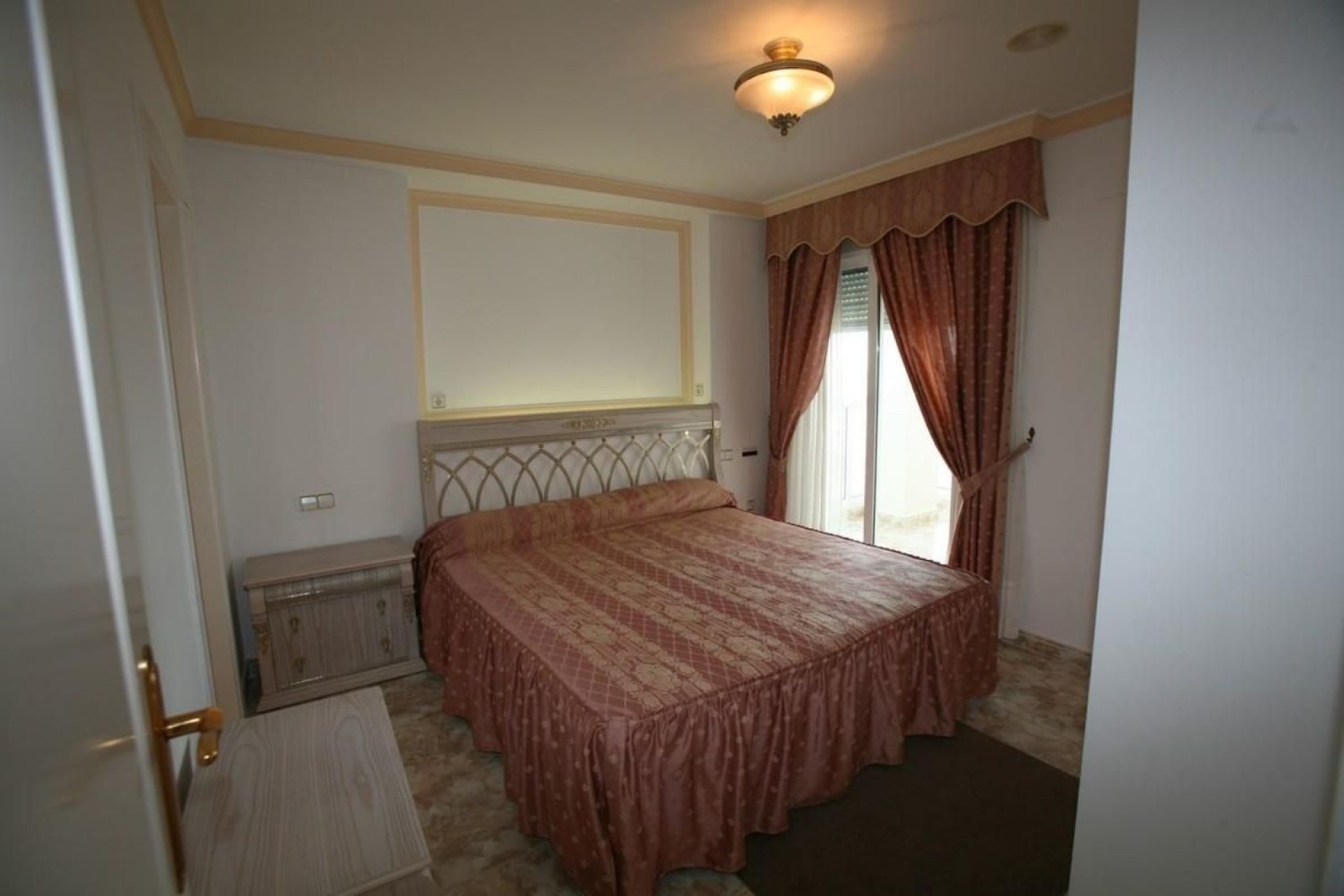 Resale - Apartment - Calpe - Playa De Arenal