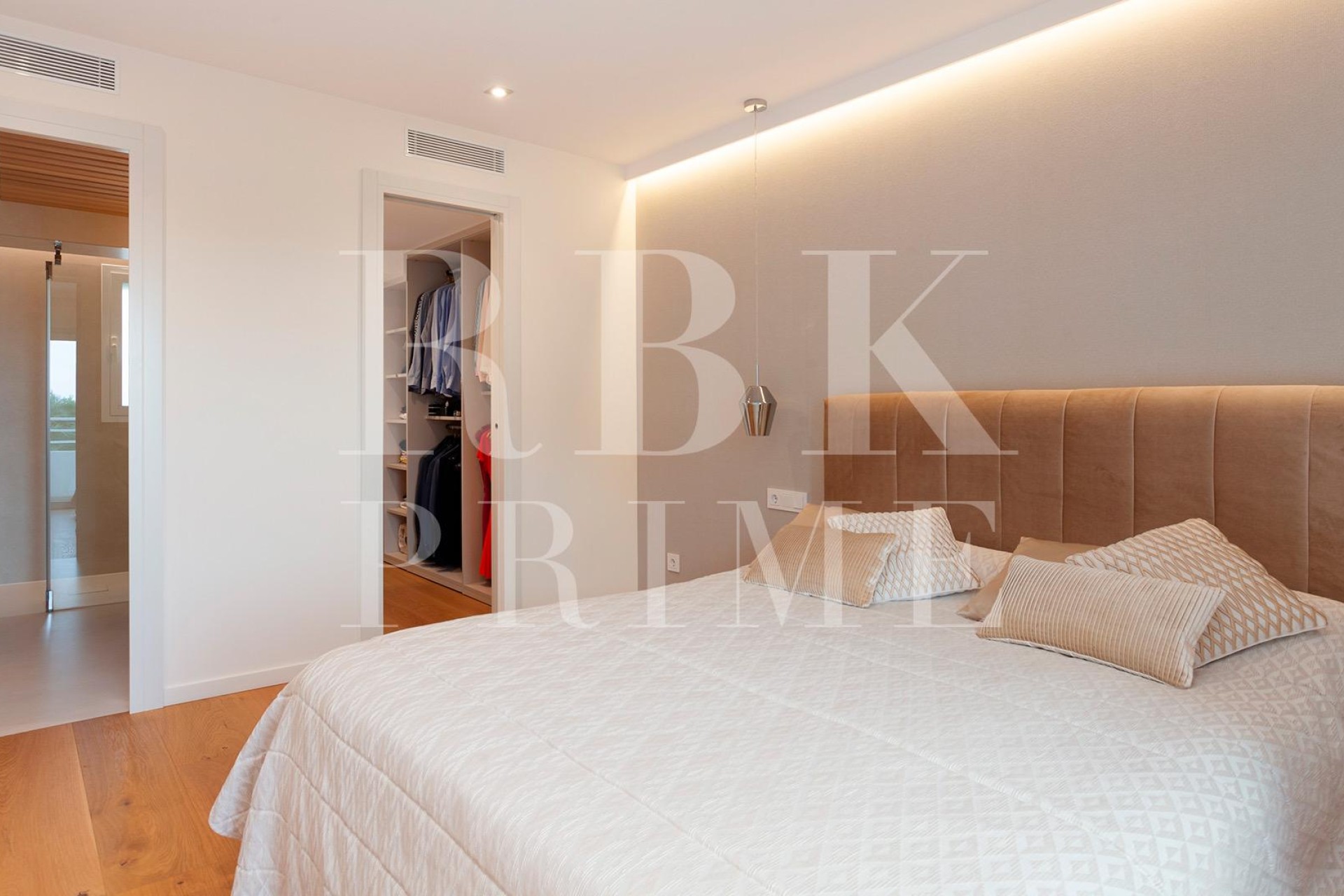 Resale - Apartment - Calvià - Puerto Portals