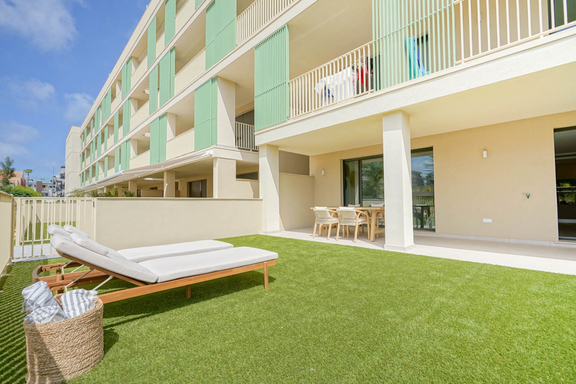 Resale - Apartment - Denia - Port