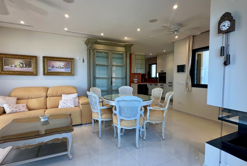 Resale - Apartment - Guardamar del Segura - Marjal Beach