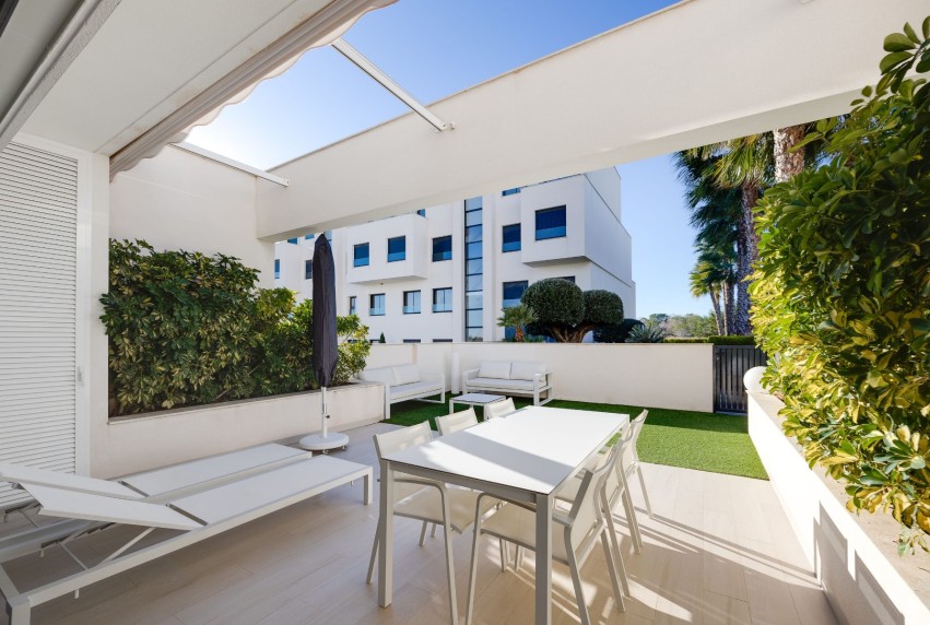 Resale - Apartment - Las Colinas Golf Resort - Las Colinas golf