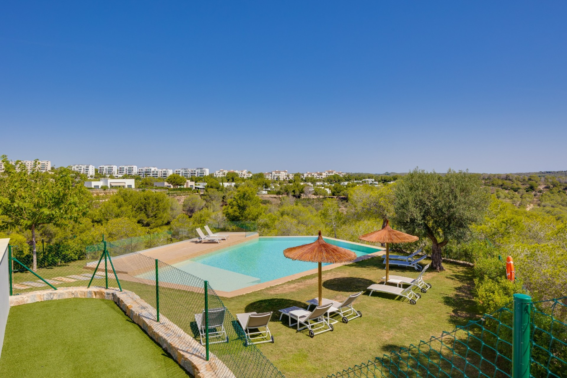 Resale - Apartment - Las Colinas Golf Resort - Las Colinas golf