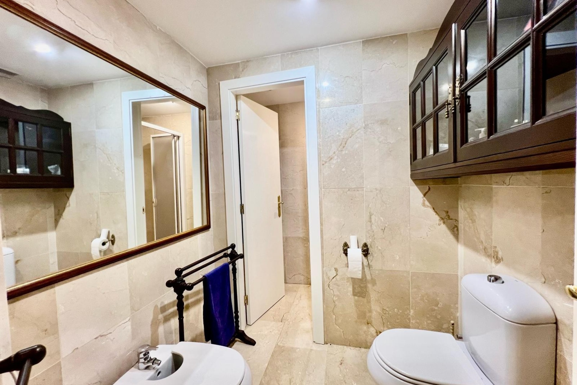 Resale - Apartment - Marbella - Guadalmina Alta