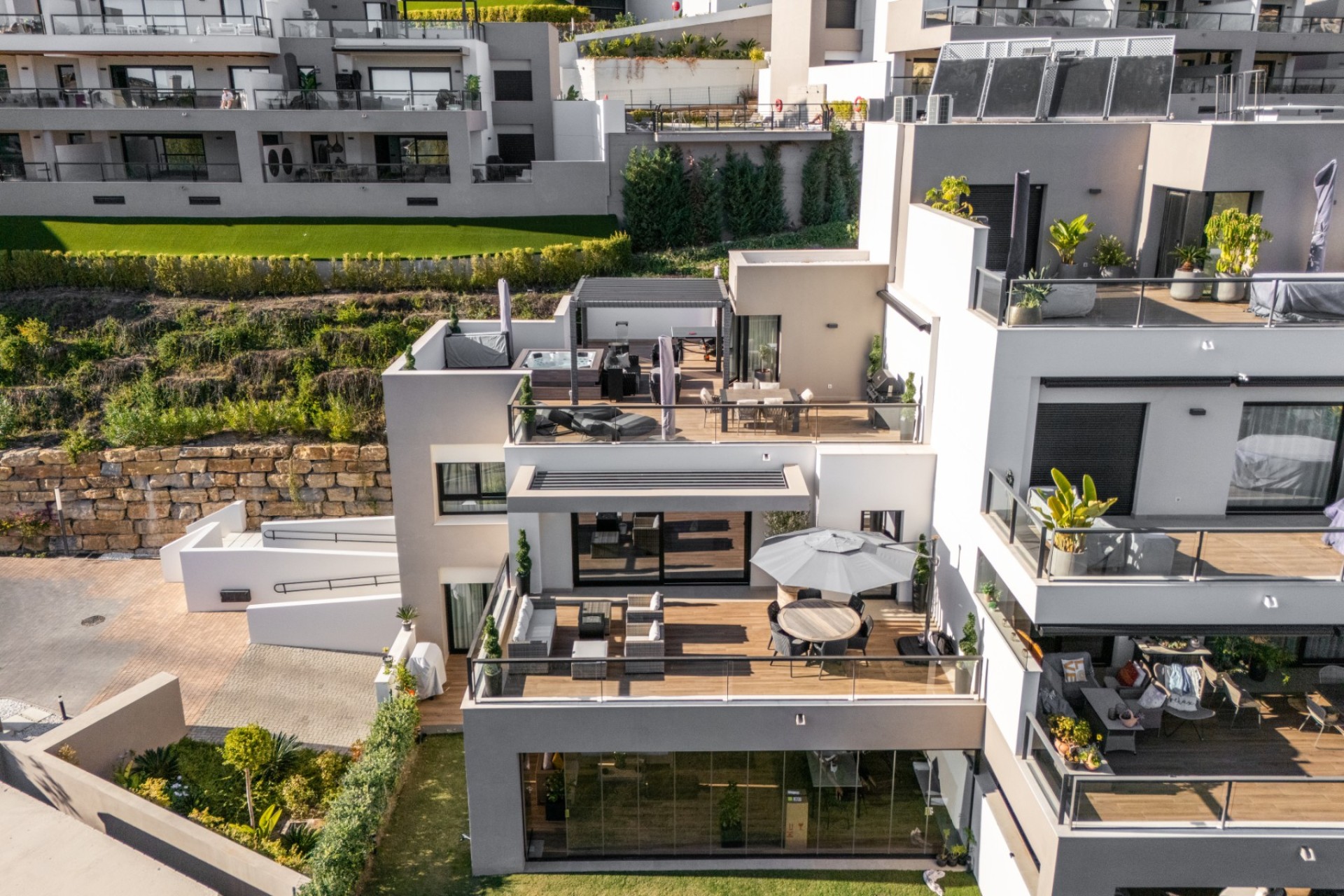 Resale - Apartment - Marbella - Nueva Andalucía