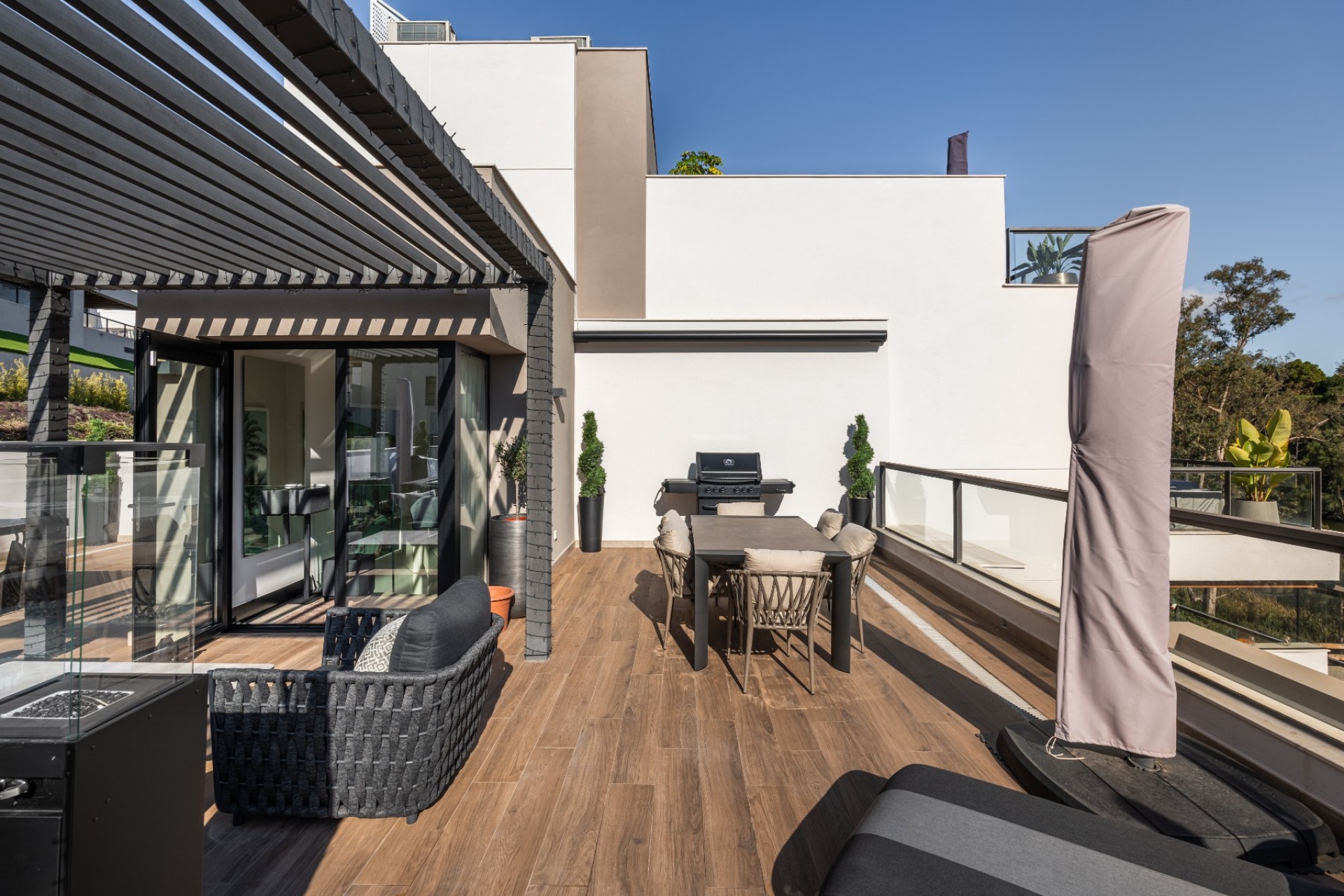 Resale - Apartment - Marbella - Nueva Andalucía