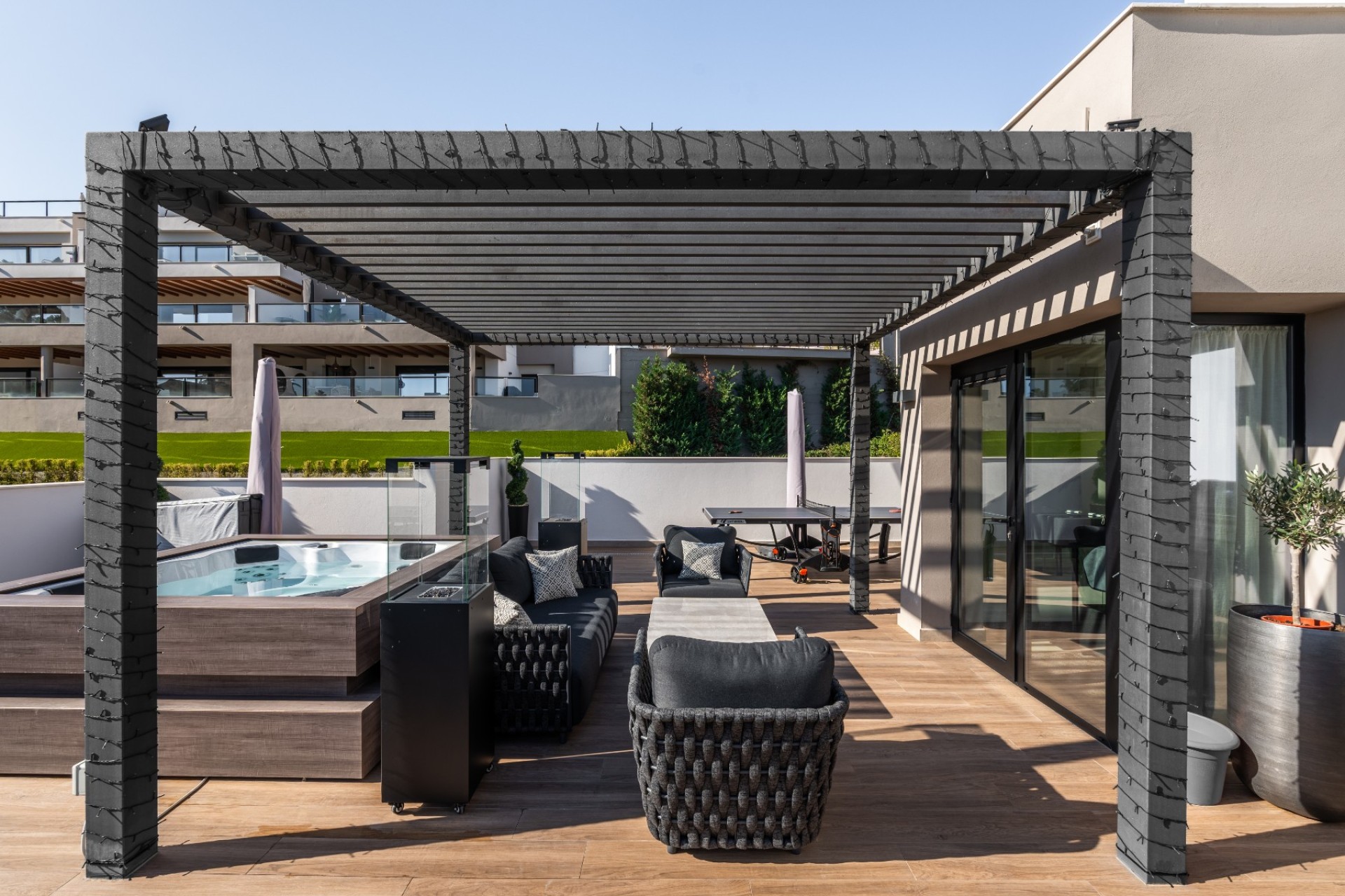 Resale - Apartment - Marbella - Nueva Andalucía