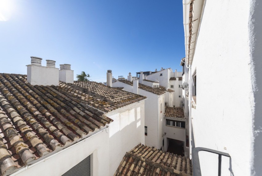 Resale - Apartment - Marbella - Puerto Banús