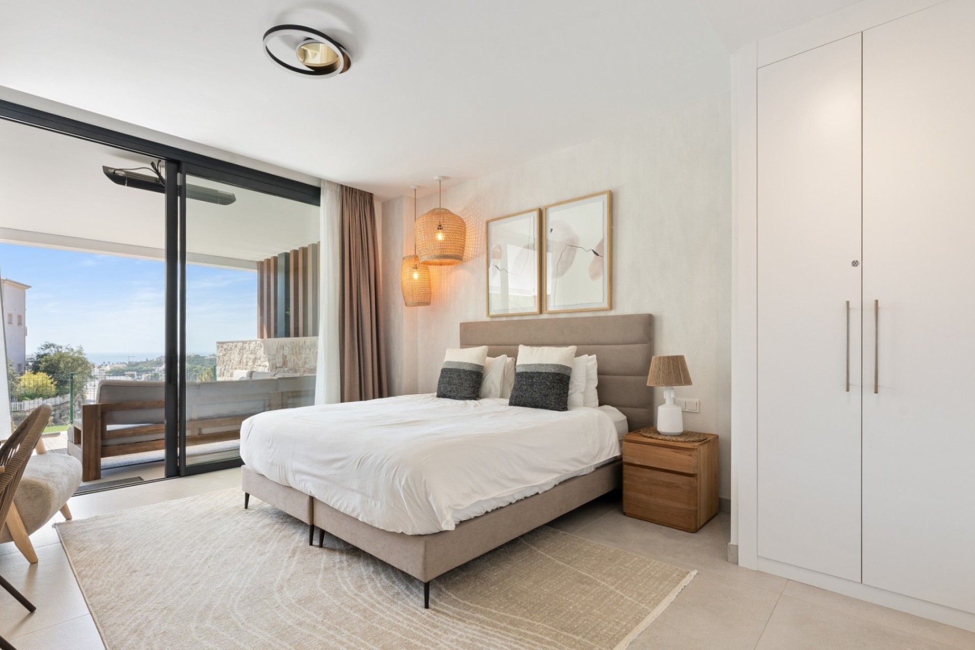 Resale - Apartment - Marbella