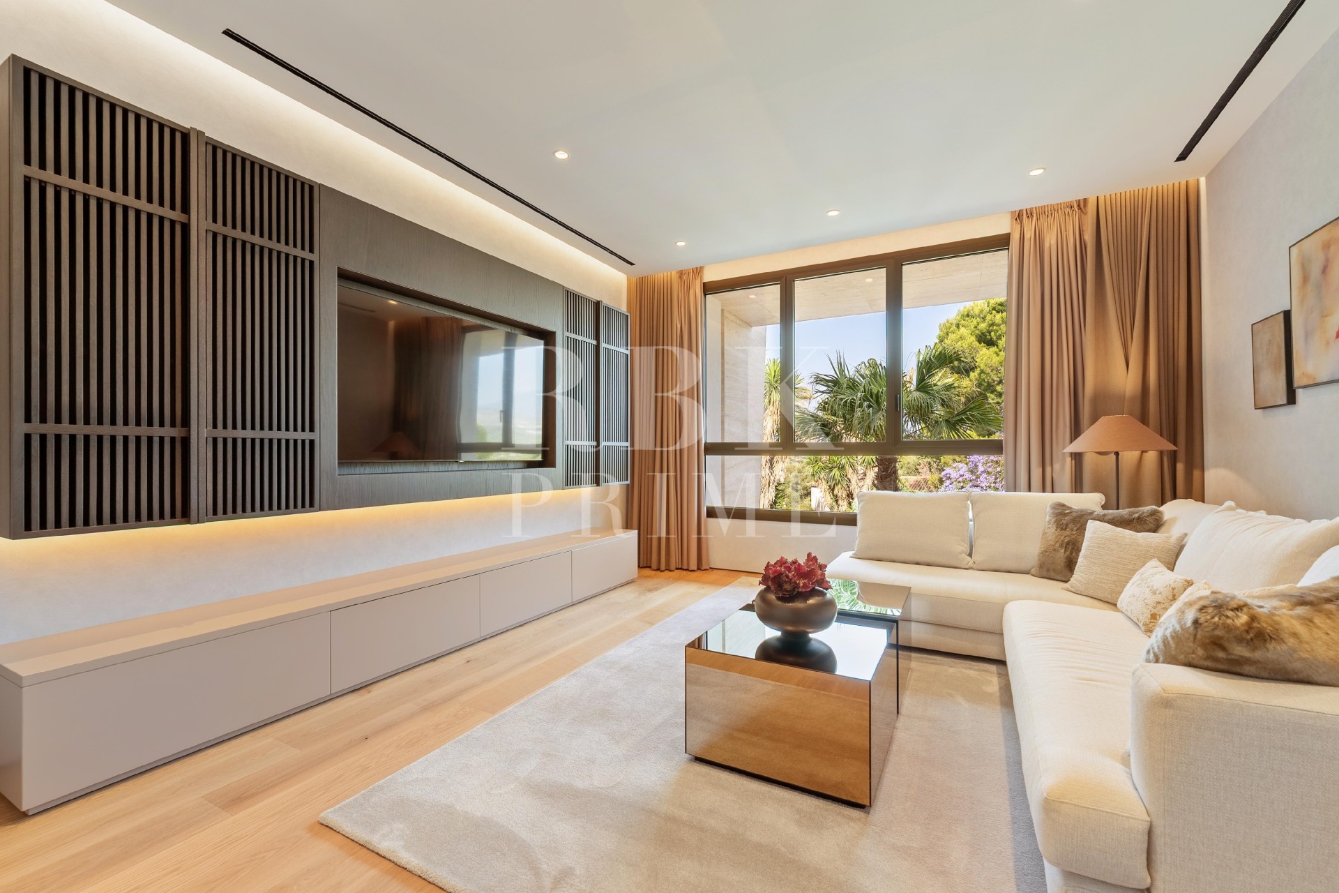 Resale - Apartment - Marbella