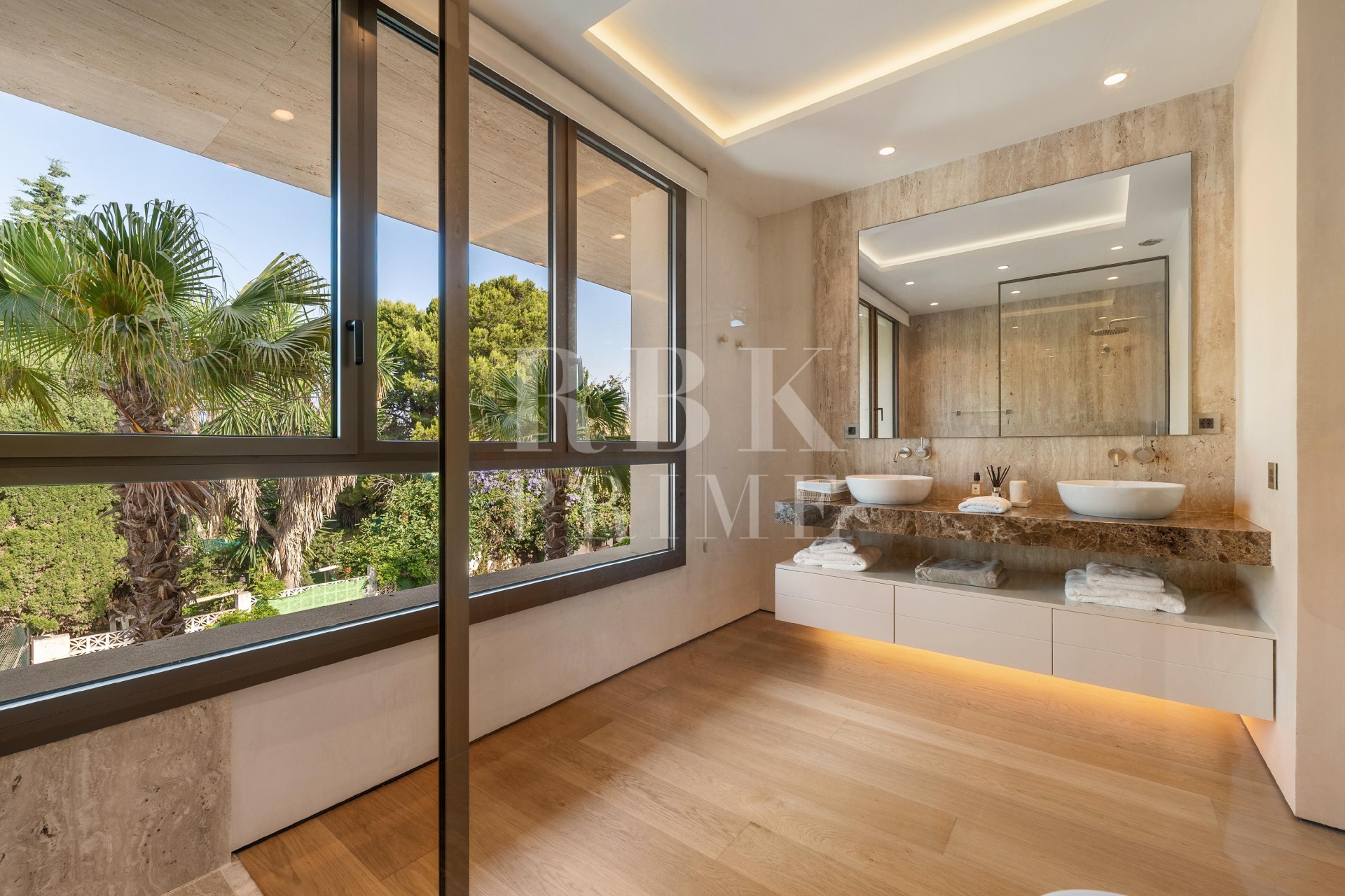 Resale - Apartment - Marbella