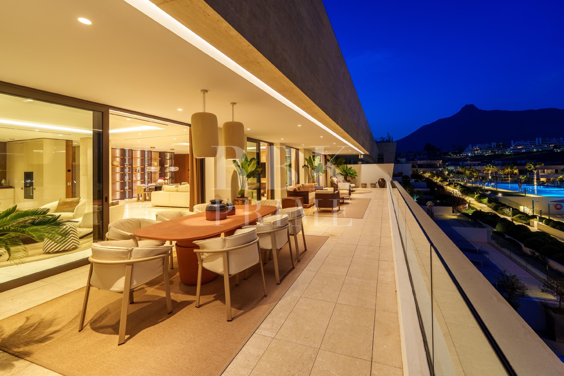 Resale - Apartment - Marbella