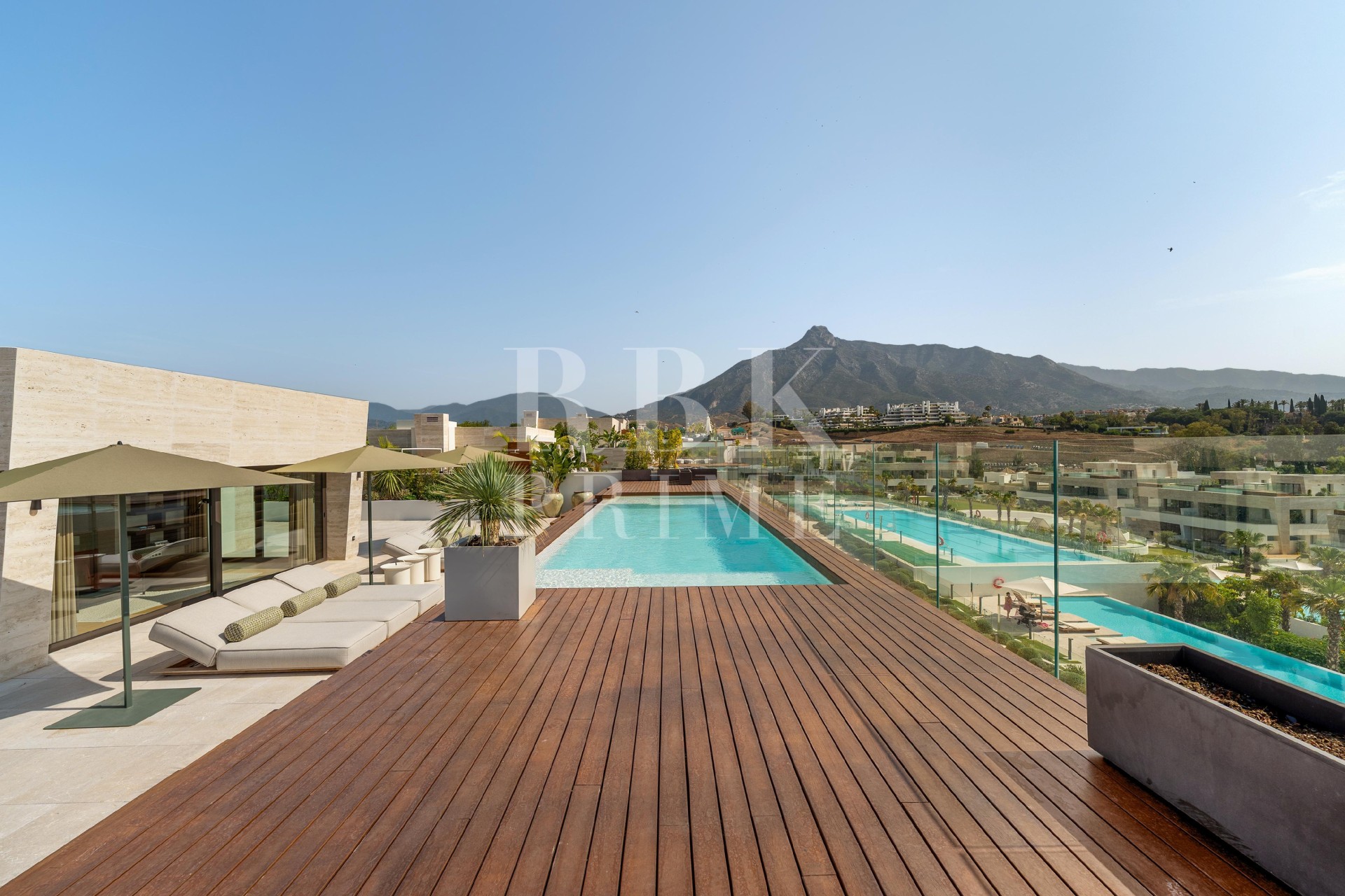 Resale - Apartment - Marbella